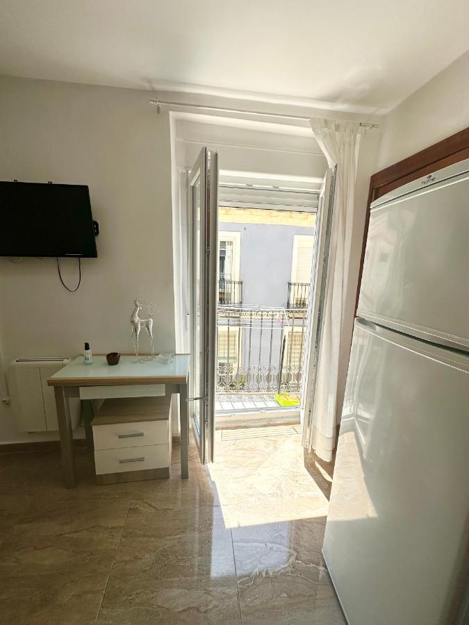 Suite Del Ayuntamiento 阿利坎特 外观 照片